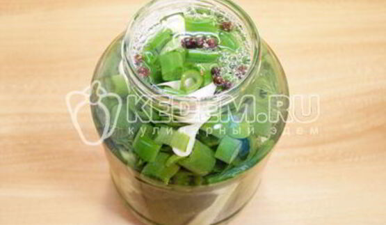 малосольные огурцы хрустящие