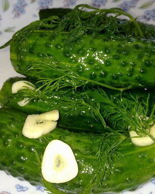 Малосольные огурцы мегахрустящие