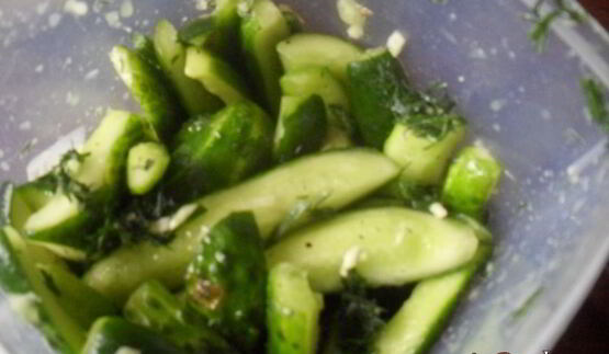 малосольные огурцы за полчаса