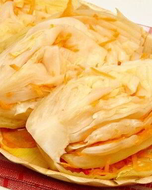 Соленая капуста с чесноком