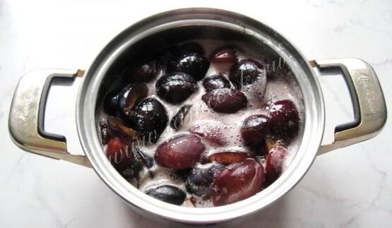 густое варенье из слив без косточек