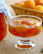 Варенье из абрикосов в мультиварке