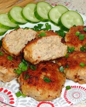 Биточки мясные