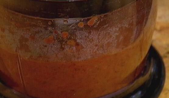 брускетта с красной фасолью и сладким перцем