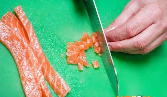 брускетта с лососем