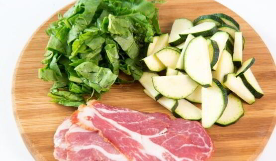 брускетта с ветчиной