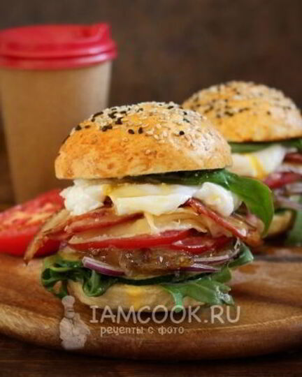 Рецепт дрожжевых булочек с кунжутом для домашних бургеров