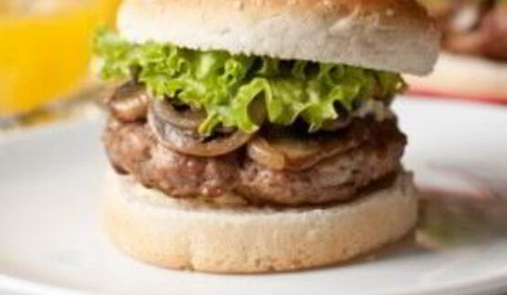 гамбургер с сыром