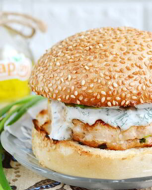 Куриный бургер Тандури