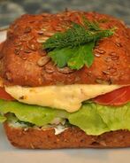 Полезный бургер