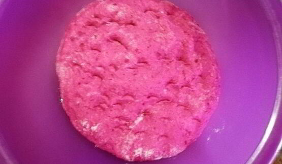 розовый бургер с нежнейшей котлетой