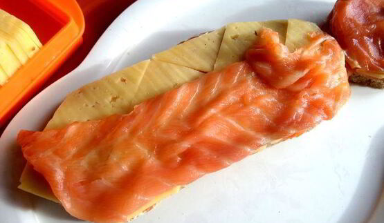 бутерброд галстук