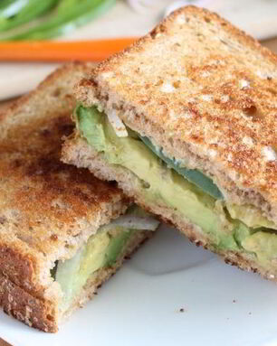 Бутерброд с авокадо