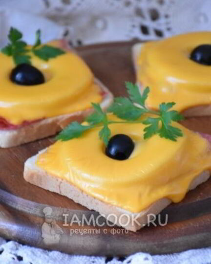Рецепт бутербродов с ананасом, ветчиной и сыром
