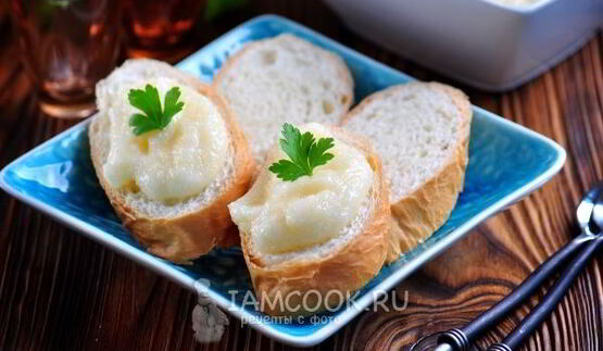 бутерброды с икрой мойвы