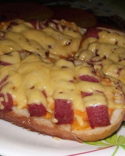 Рецепт бутербродов с колбасой жареные