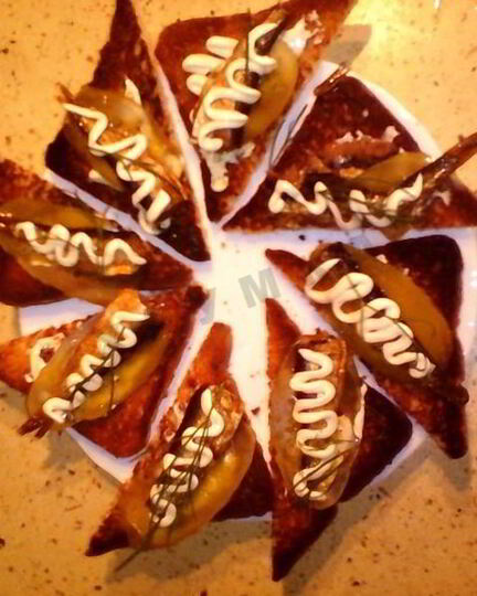 Рецепт бутербродов со шпротами, соленым огурцом