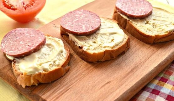 горячие бутерброды с кальмарами