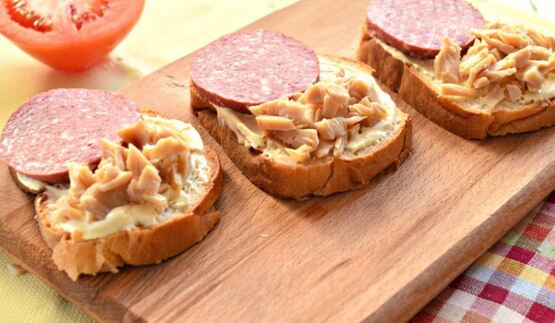 горячие бутерброды с кальмарами