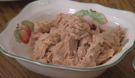 горячий бутерброд с тунцом, кукурузой и домашним майонезом