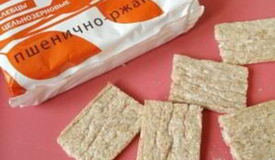 маленькие бутерброды на шпажках