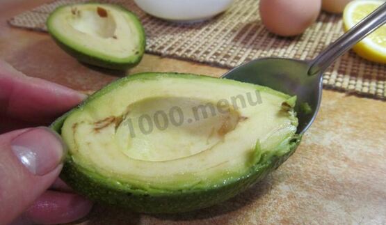 паста из авокадо для бутербродов