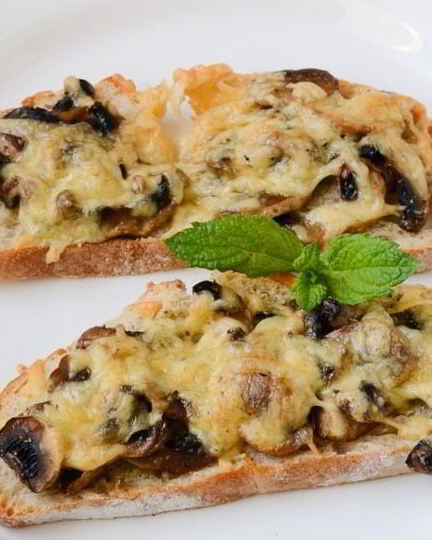 Рецепт запеченных бутербродов с грибами