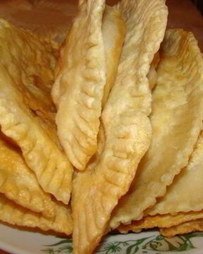 Чебуреки с куриным фаршем