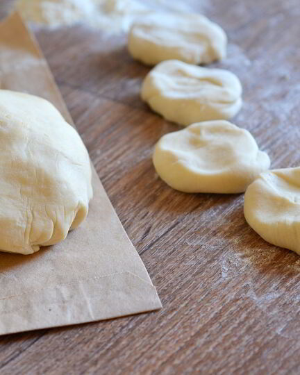 Рецепт теста для чебуреков