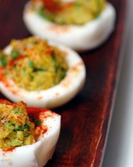 Рецепт фаршированных яиц с гуакамоле