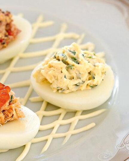 Рецепт фаршированных яиц с тремя начинками