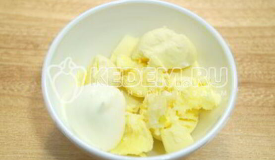 фаршированные яйца зимняя закуска