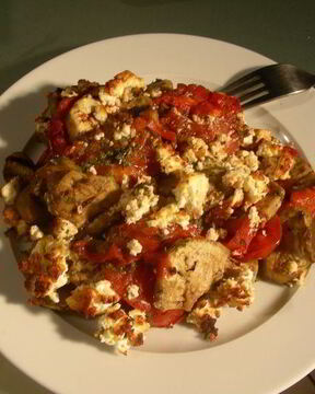 Гратен с баклажанами и помидорами-гриль и фетой