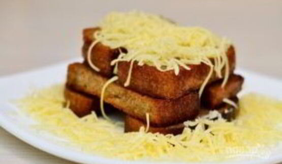 гренки с чесноком и сыром