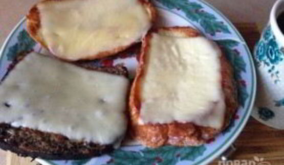 гренки с сыром на завтрак