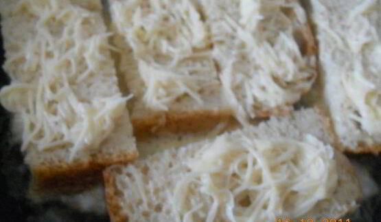 гренки с сыром