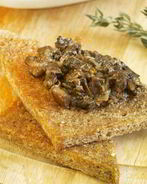 Грибная икра на тостах