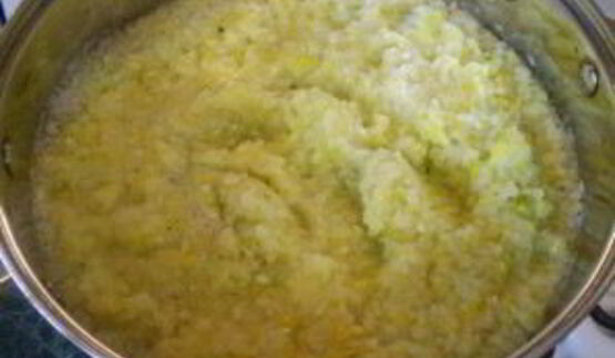 кабачковая икра с майонезом и луком