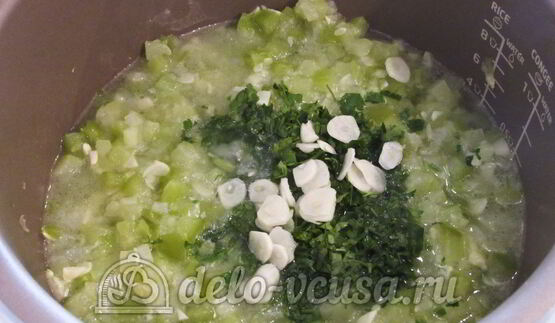 кабачковая икра в мультиварке