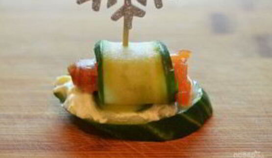 ассорти из канапе