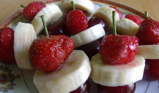 канапе фруктовое