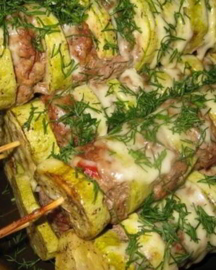 Рецепт канапе из фарша и кабачков