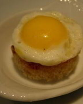 Канапе из яиц на завтрак