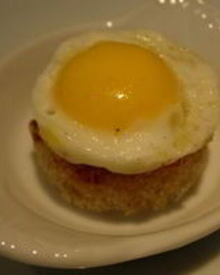 Рецепт канапе из яиц на завтрак