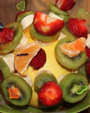 Канапе к шампанскому из фруктов