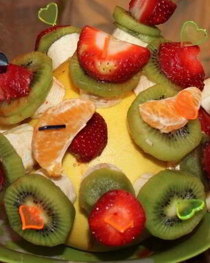 Канапе к шампанскому из фруктов