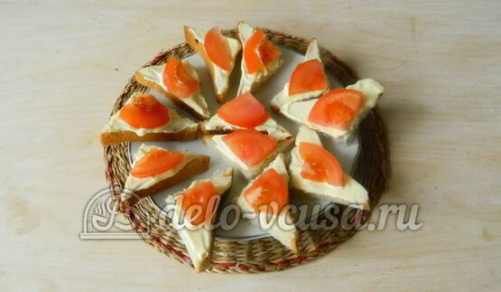 канапе кораблики с огурцом