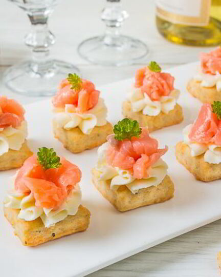 Рецепт канапе на сырном печенье