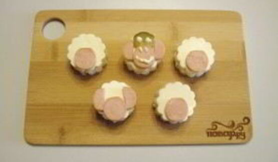 канапе обезьянки на шпажках