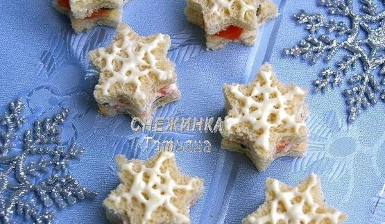 канапе с красной рыбой снежинки